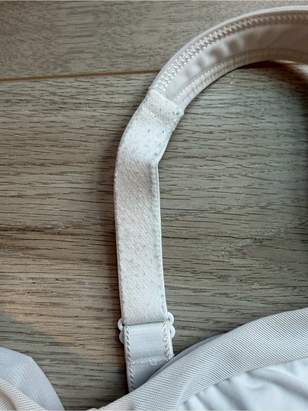 Lululemon Sports Bra - Picture 6 of 6